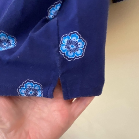 C. Wonder Blue Medallion Long Sleeve Top M - Picture 4 of 6